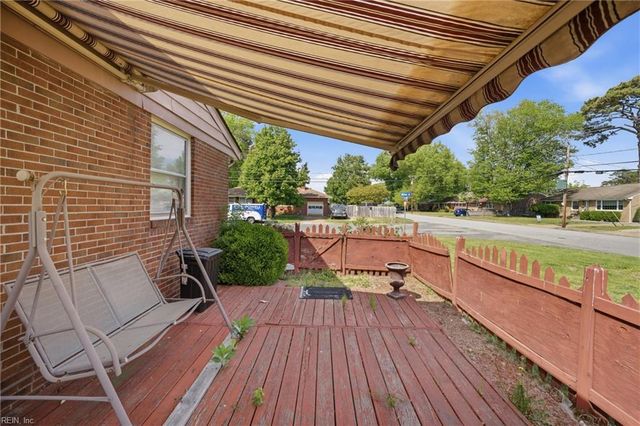 734 Milton DR, Hampton, VA 23666