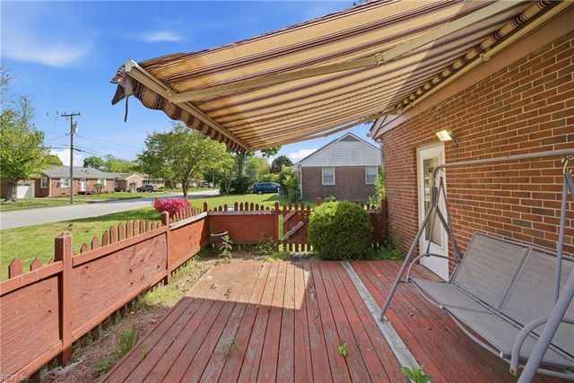 734 Milton DR, Hampton, VA 23666