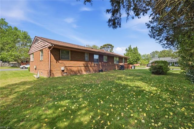 734 Milton DR, Hampton, VA 23666