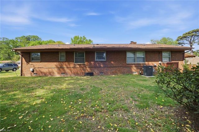 734 Milton DR, Hampton, VA 23666