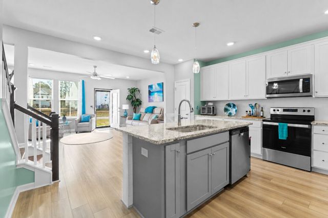 524 Trotters Lane, Moncks Corner, SC 29461