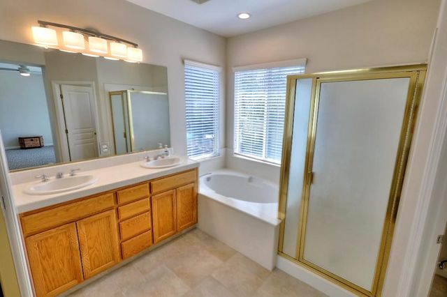 4109 Summerlin Ct, Modesto, CA 95356