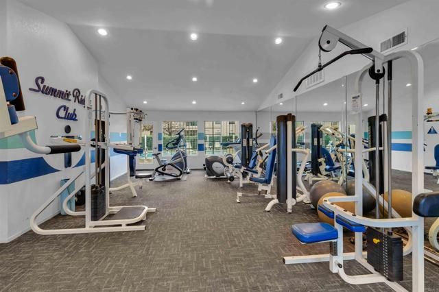 10606 Aderman Avenue 5, San Diego, CA 92126