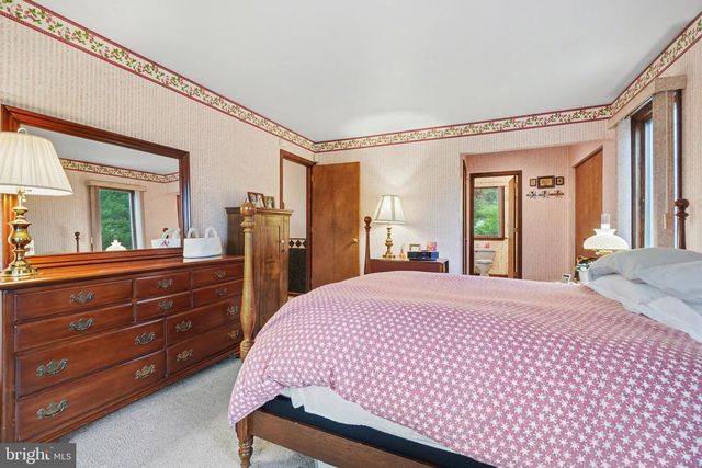 212 SHEEP HILL RD, Schaefferstown, PA 17088