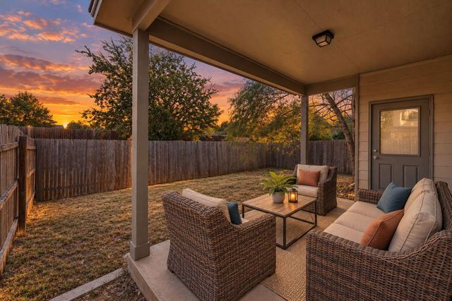 2304 Sentiero WALK, Austin, TX 78748