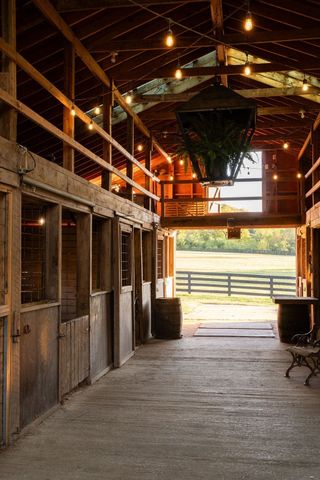 5297 Old Harding Rd, Franklin, TN 37064
