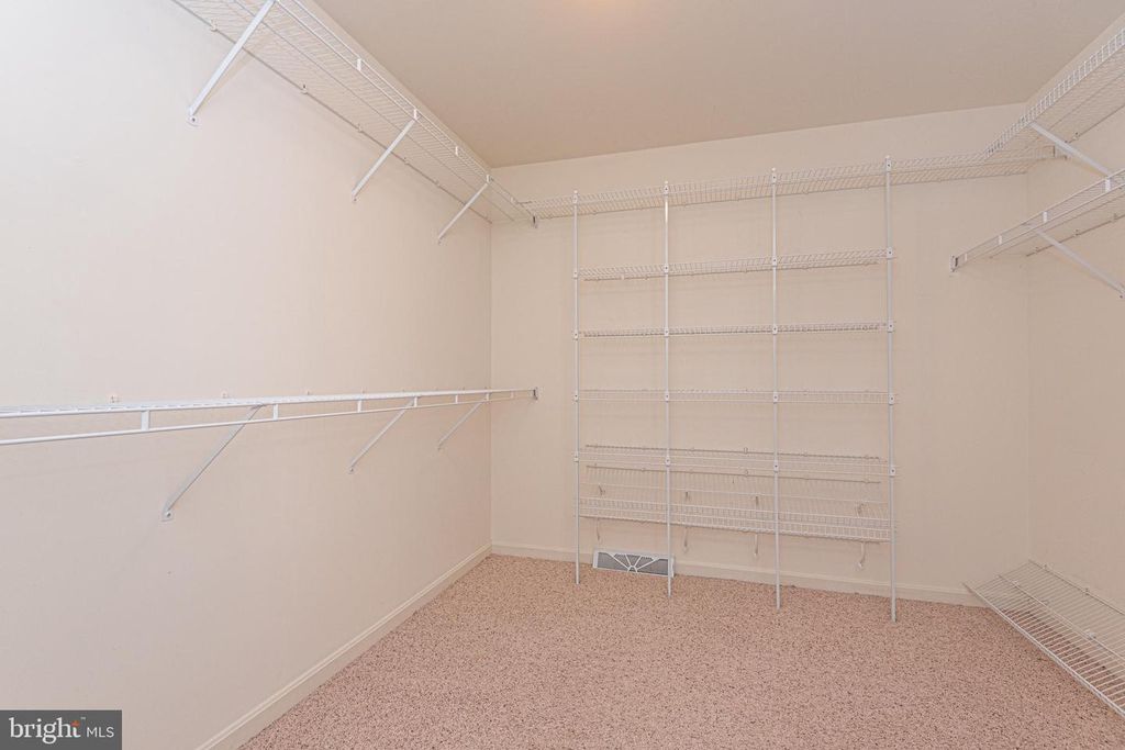 Image 14 of property listing at 331 SIKA DR, Harrington, DE 19952