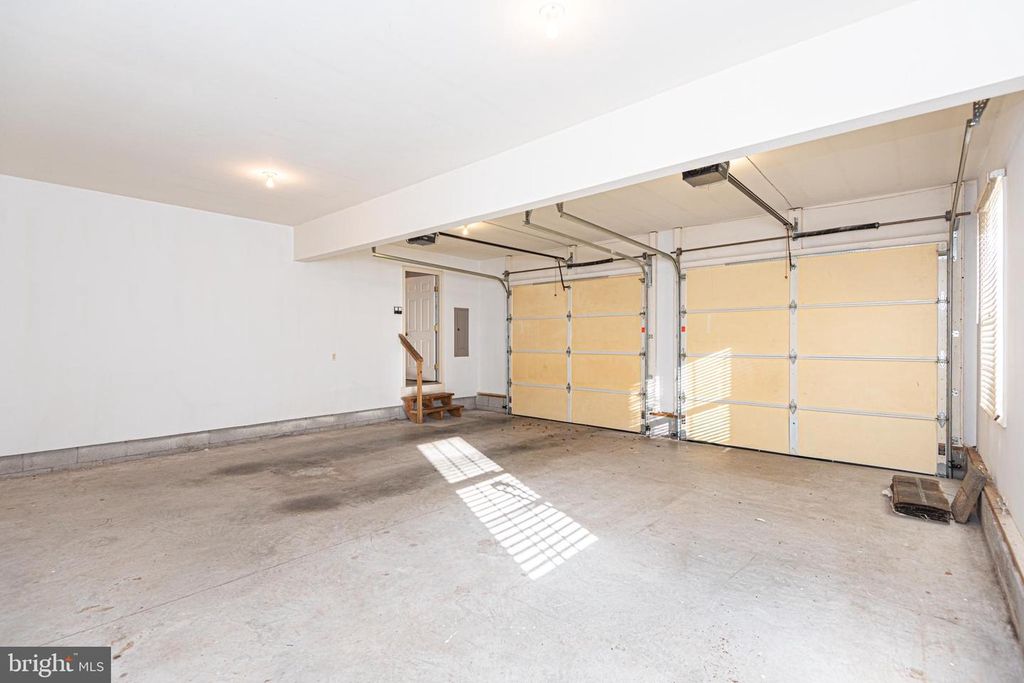 Image 32 of property listing at 331 SIKA DR, Harrington, DE 19952