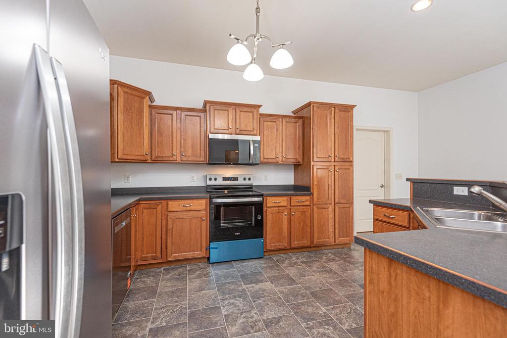 Image 48 of property listing at 331 SIKA DR, Harrington, DE 19952