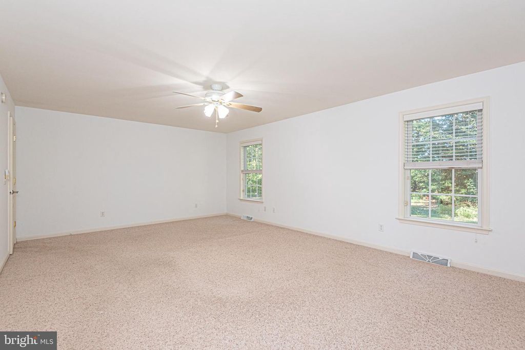 Image 52 of property listing at 331 SIKA DR, Harrington, DE 19952