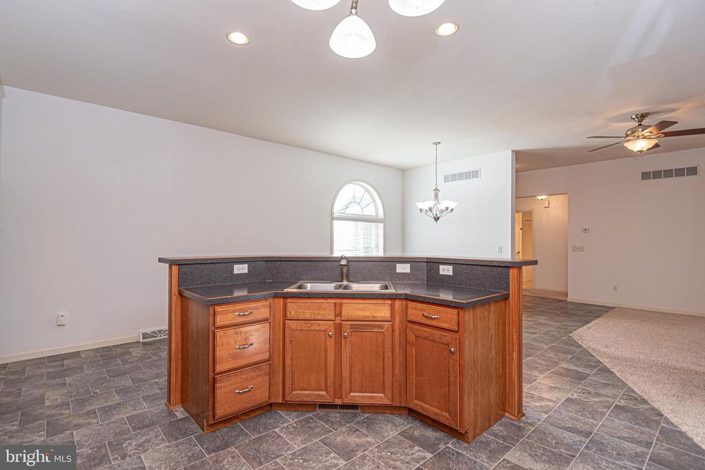 Image 9 of property listing at 331 SIKA DR, Harrington, DE 19952