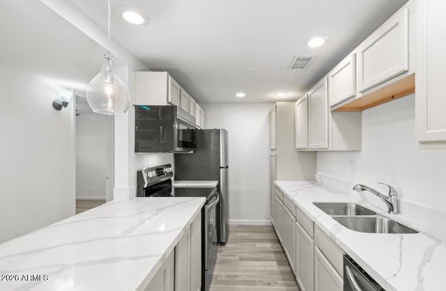 424 W BROWN Road 236, Mesa, AZ 85201