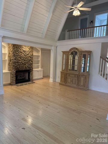 537 Stutts Road, Mooresville, NC 28117