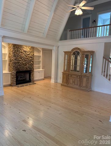 537 Stutts Road, Mooresville, NC 28117