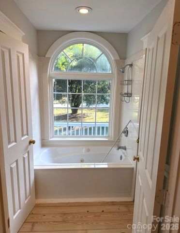 537 Stutts Road, Mooresville, NC 28117