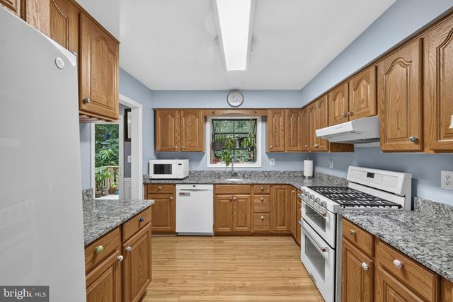 11039 TIMBERVIEW DR, Manassas, VA 20111