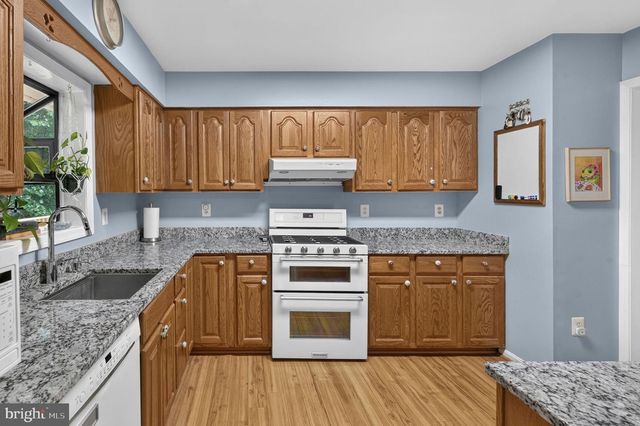 11039 TIMBERVIEW DR, Manassas, VA 20111