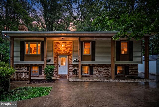 11039 TIMBERVIEW DR, Manassas, VA 20111