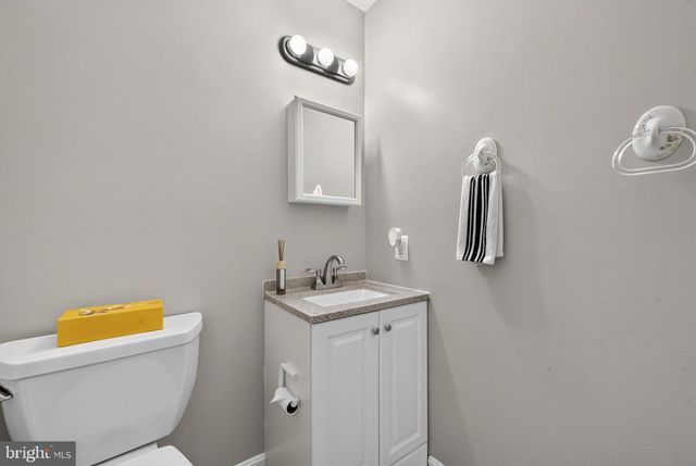 11039 TIMBERVIEW DR, Manassas, VA 20111