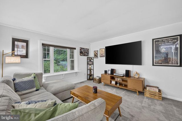 11039 TIMBERVIEW DR, Manassas, VA 20111