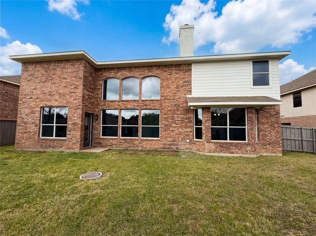 916 Matagorda Lane, Desoto, TX 75115