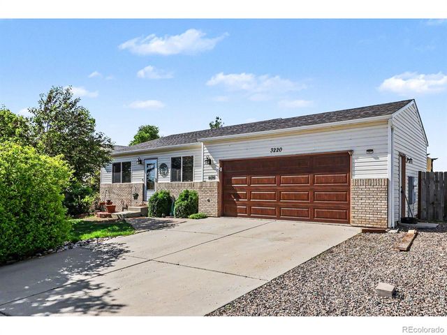 3220 Red Tail Way, Evans, CO 80620
