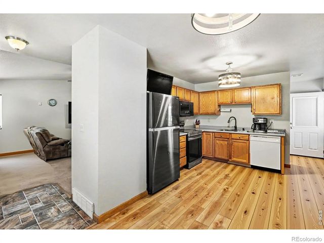3220 Red Tail Way, Evans, CO 80620