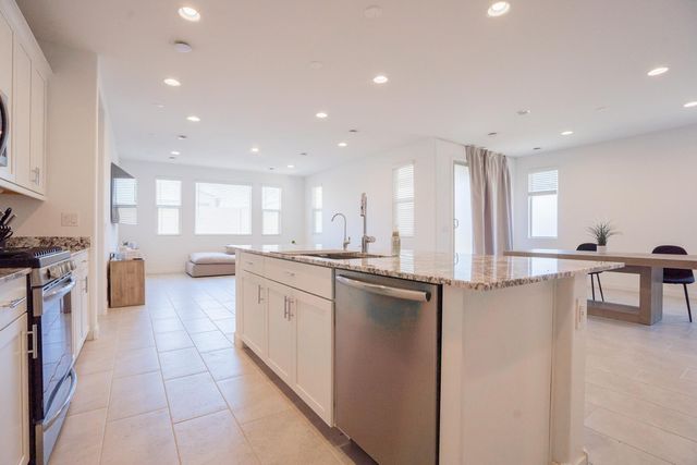 4607 S 111th Drive, Tolleson, AZ 85353