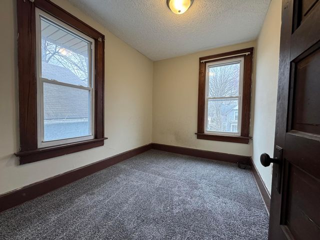 627 N Columbus Street, Lancaster, OH 43130