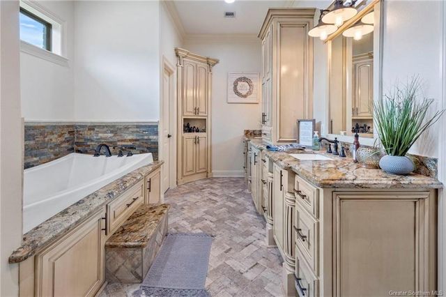 1783 Deerfield Drive, Lake Charles, LA 70611