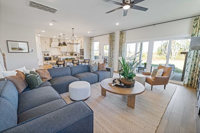 4166 Dream Beetle Loop, Rockvale, TN 37153