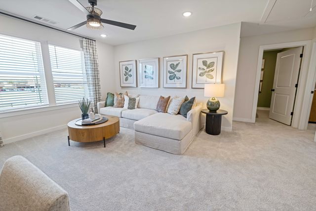 4166 Dream Beetle Loop, Rockvale, TN 37153