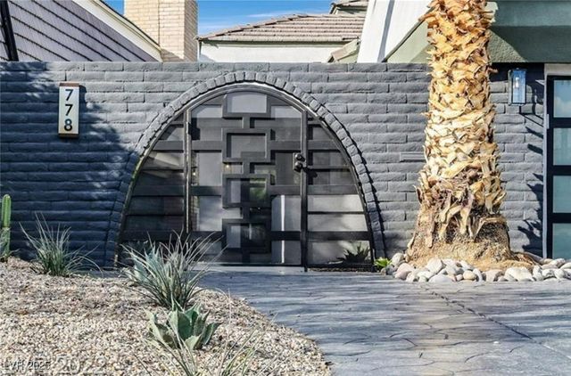 778 Vegas Valley Drive, Las Vegas, NV 89109