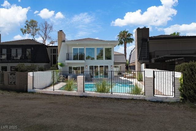 778 Vegas Valley Drive, Las Vegas, NV 89109