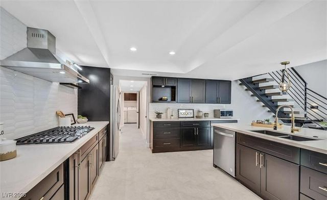 778 Vegas Valley Drive, Las Vegas, NV 89109