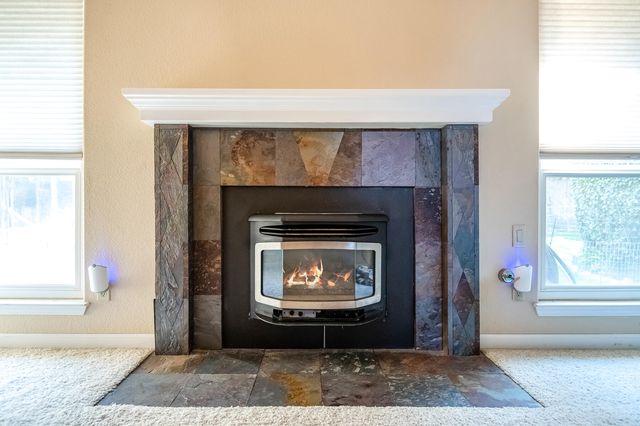 6001 W Mary Court, Visalia, CA 93277