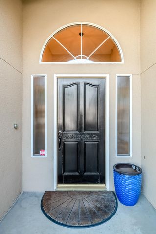 6001 W Mary Court, Visalia, CA 93277