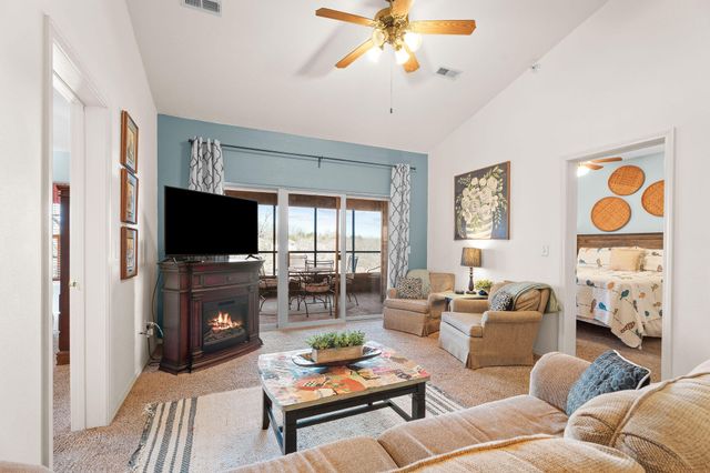 1071 Golf Drive 5, Branson West, MO 65737