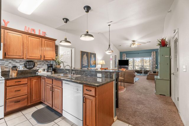 1071 Golf Drive 5, Branson West, MO 65737