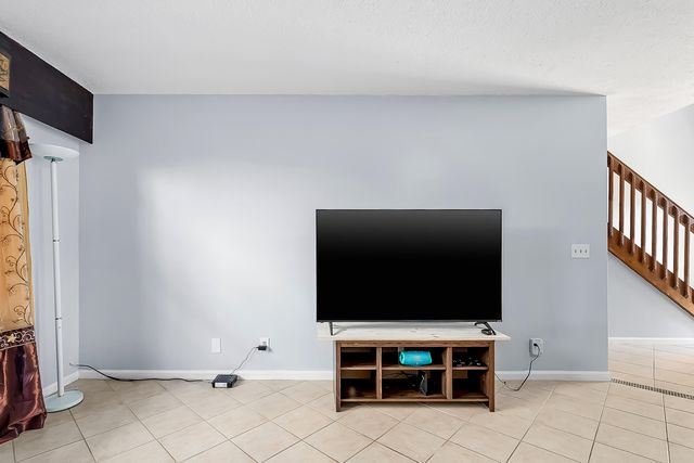 326 W Pine Street, Lantana, FL 33462