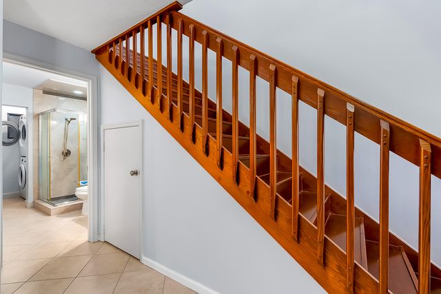 326 W Pine Street, Lantana, FL 33462