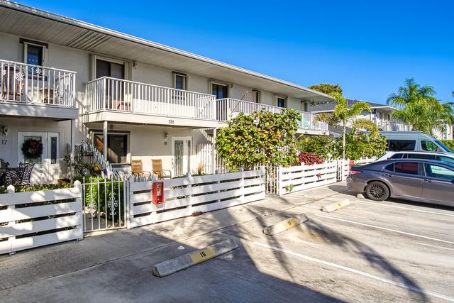 326 W Pine Street, Lantana, FL 33462