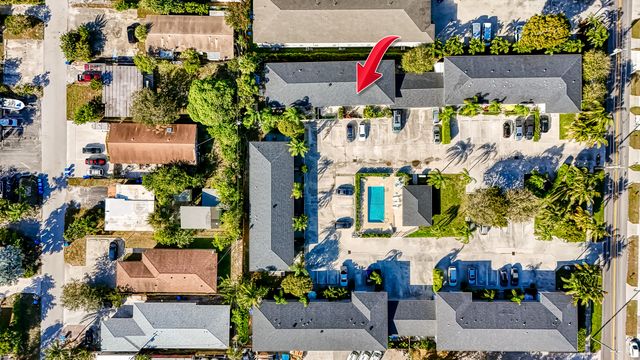 326 W Pine Street, Lantana, FL 33462