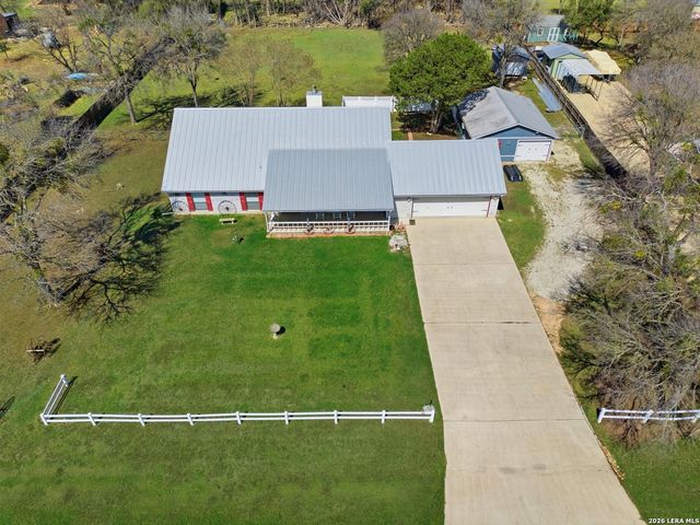 1323 Mary Preiss, New Braunfels, TX 78132