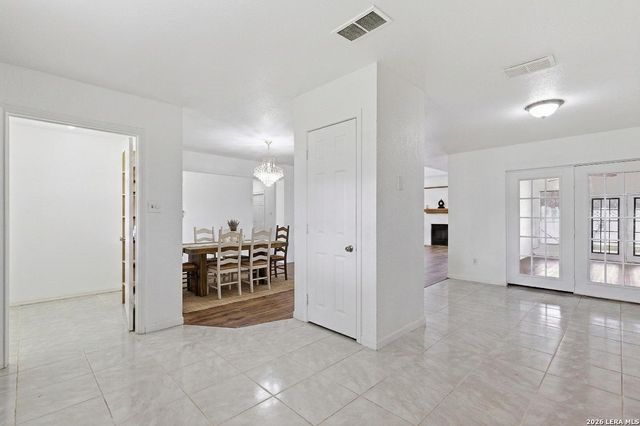 1323 Mary Preiss, New Braunfels, TX 78132