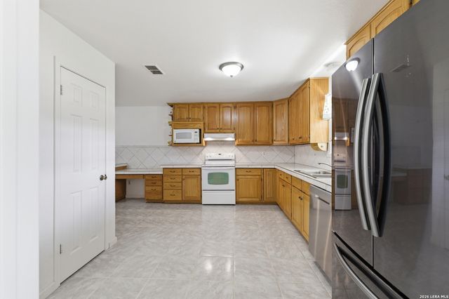 1323 Mary Preiss, New Braunfels, TX 78132