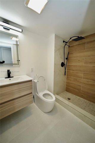 2551 Aragon Blvd 310, Sunrise, FL 33322