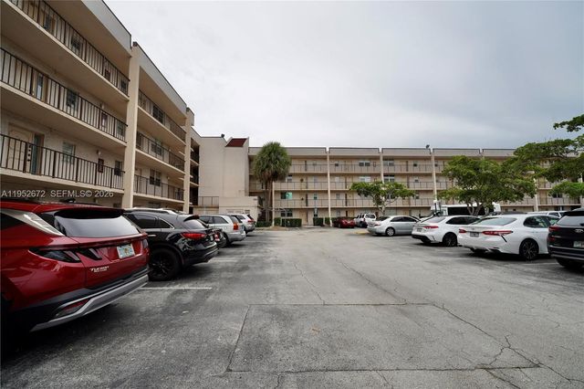 2551 Aragon Blvd 310, Sunrise, FL 33322