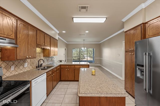 6026 Cherry Hill Avenue, Shreveport, LA 71107