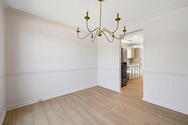 105 Hampton Ct, Hendersonville, TN 37075